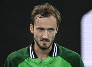 雷火电竞亚洲先驱-包含美国网球队碾压欧洲网球队，梅德韦杰夫完成帽子戏法的词条