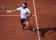 雷火电竞主播-意大利网球队横扫美国网球队，西西帕斯打破历史纪录